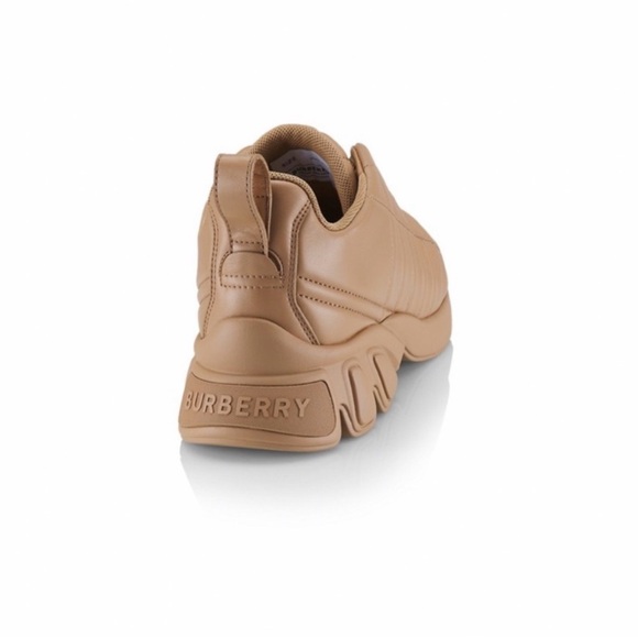 Burberry Quilted Sneakers in Beige - Picture 5 of 8